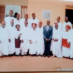 Group photo of the members of Adeola Odutola College Old Students Association 62 - 66 set.