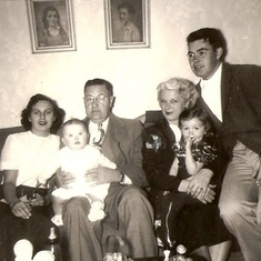 Glendora, Penny, Granpa Glenn, Grandma Ione, Cathy & Dean.