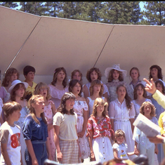 Mary Putnum Henck Junior High Choir, 1980.