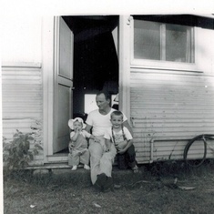 Debbie and Dad and Lonnie Oahu Quonset hut 1951