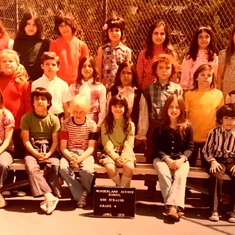 Denise with her 4th grade class - Wonderland Elementary