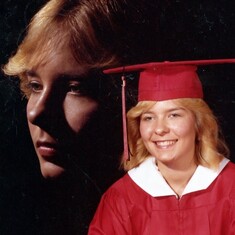 Denna's Cap and Gown Picture