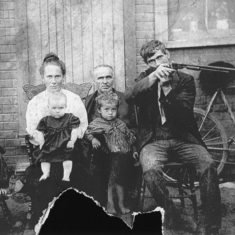Dennis' grandparents Kate & John Mullin with their children. Dennis' great-grandfather 
Cornelius Conrod "Con" Mullin (1844-1925) is in the center.