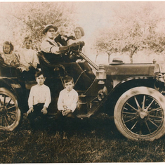 John Mullin (1877-1936) & Kate Coots (1874-1950) with their five children in Gagetown, Michigan c1911. Stella (1906-1981), Bernard (Dennis' father), baby Danny (1910-1989), and twins Tommy (1901-1969) & Jack (b. 1901).