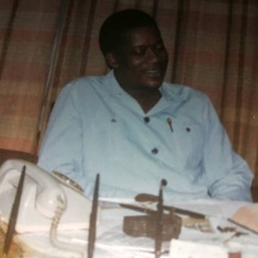 Desmond in his office on Lamina Sankoh Street in 1981.  Photo kindly provided by Edward Fashole-Luke II