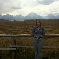 Dede in front of the Tetons.