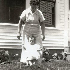 Mom and DD 1953