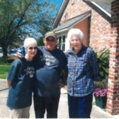 Harry, Diane and Dorothy Colvin at Jimmy and Ellen's House