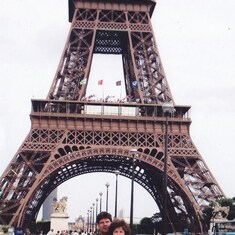 Thanks to the Hawley Family, 2 Americans in Paris!