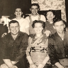 Front: Don, Cherys, Darrell - Back: Arlyce, Jim and Mom, Ellen