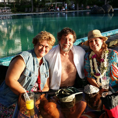 Maire, Greg, Debbie in Papeete 2014