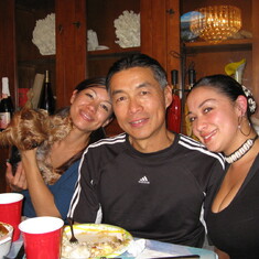Dad, Kelita and Larissa, Thanksgiving 2008