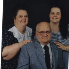 Donna, dad, and Kristie