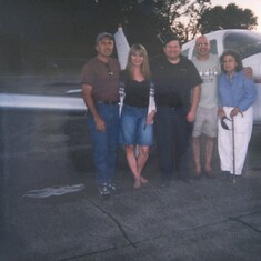 Mom Dan Dean Debi and Deans Airplane