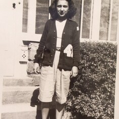 Young Mom in 1946