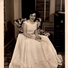 I don't know what occasion this was, but I'm guessing someone's wedding. Anyway, I think she looks very pretty. Circa 1950