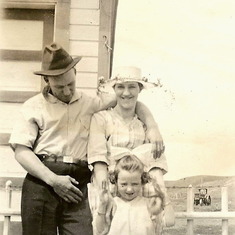 Dorothy Burghduff with parents
