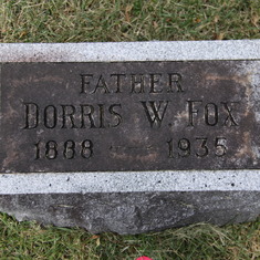 Dorris Winn Fox original headstone