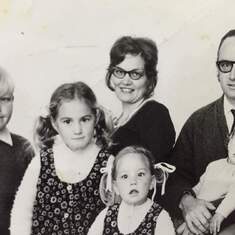 1972c. Whole Corbin Family