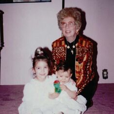 Aunt Jean, Jewel and Blaire