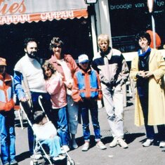 1985 juni 15  met de kinderen dagje Amsterdam 2