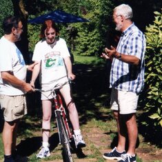 1999 aug. 2, Margit leert fietsen