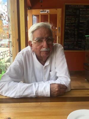 Dr. Arun  Malhotra