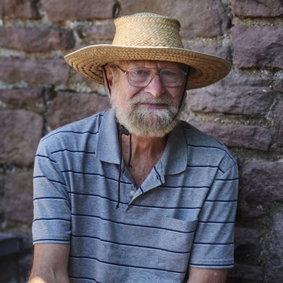 Dr Charles E Jarrett
