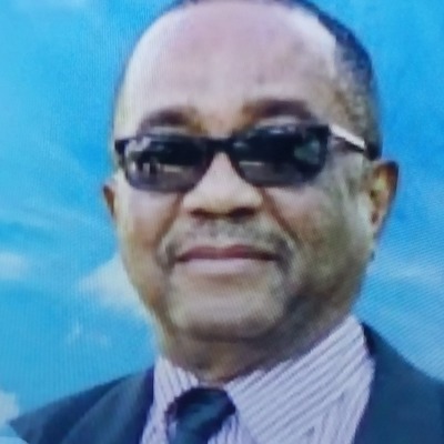 Dr Courtney Vaughn