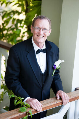 Dr. Glen McIntosh