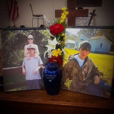 Dustin Andrew Eaves