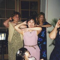 Tita Pat's wedding...dancing the Macarena!