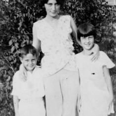 Lewis, Nor Mae and Edith 1929