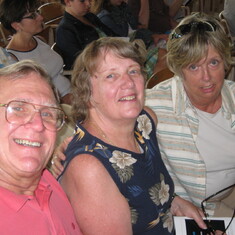 Edna looking skeptical, with Janice and Tom, 2007