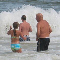 jimmy taylor and dad in ocean 2008