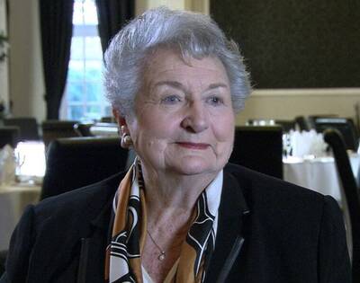 Elaine Schreyeck