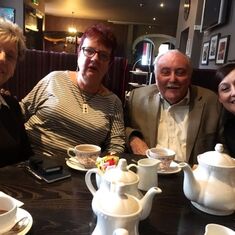 Afternoon tea with cousins, Dorothy, Anne and daughter Rosie