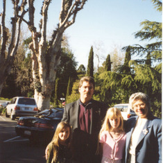 Dinner at with Randall & the girls at La Hacienda in Los Gatos, April 1999