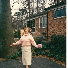 Thanksgiving Day at Wanda Van Goor's home in Chevy Chase, MD (Husted Drive)