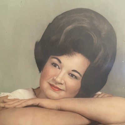 Elizabeth Crosson
