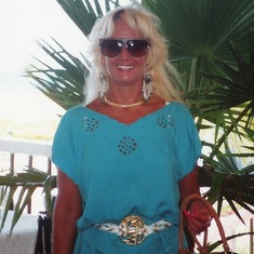 Elizabeth Stilwell In Florida