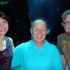 Aunt Susan & Dad at Aquarium