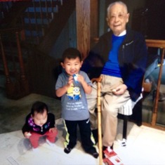 A couple of his great grandchildren (Chan clan)