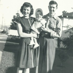 Mom, Dad & Vicki in Santa Monica