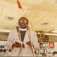 Rev E. K. Dwomoh 1.jpg
