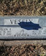Ernest & Evelyn  Vesely