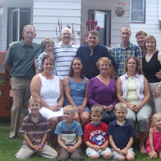 Family shot with the Scruggs and Dycks - Aug 2009