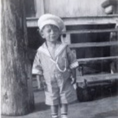 Young Ernie, his love of sailing started early