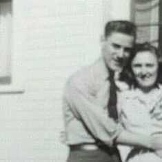 Mom and pop circa 1940s