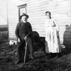Frank and Emma Johnson, Edith's parents